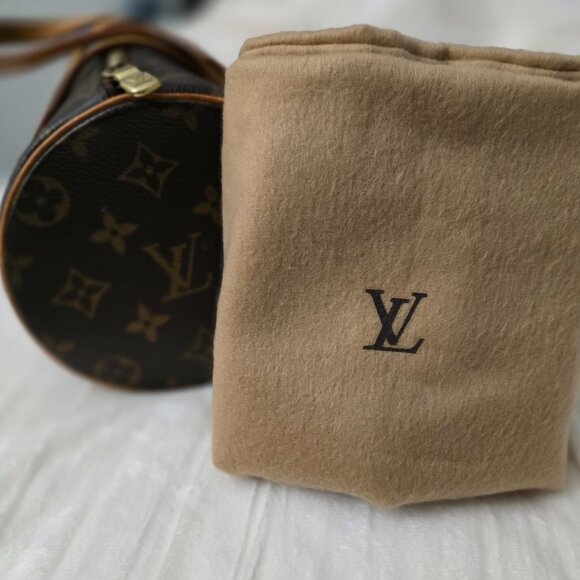 Louis Vuitton Monogram Papillon 26 - Picture 13 of 13